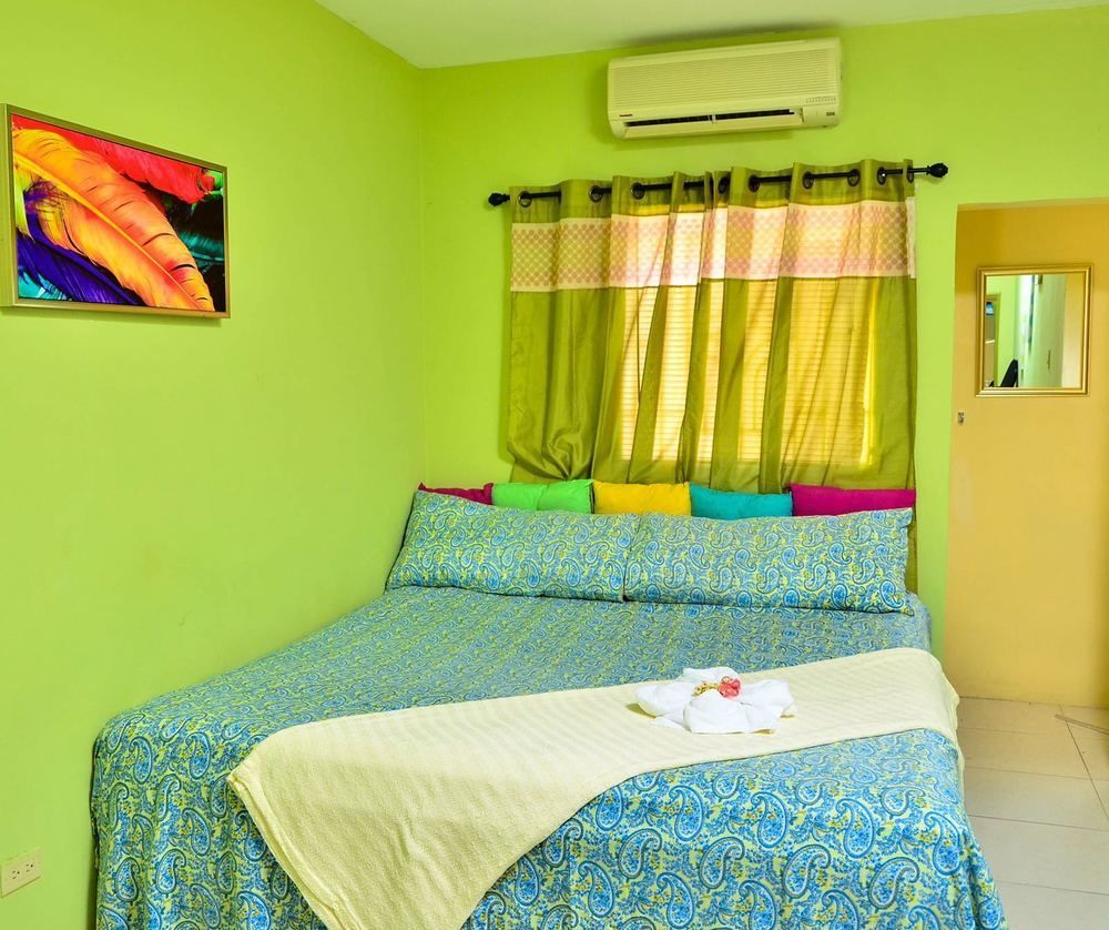 Kingston Sunset Guest Apartment I Экстерьер фото
